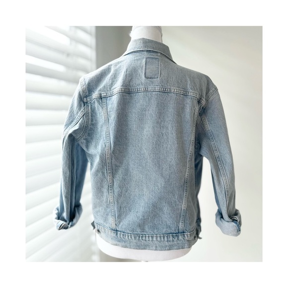 GAP Light Blue Denim Jacket - Picture 3 of 4
